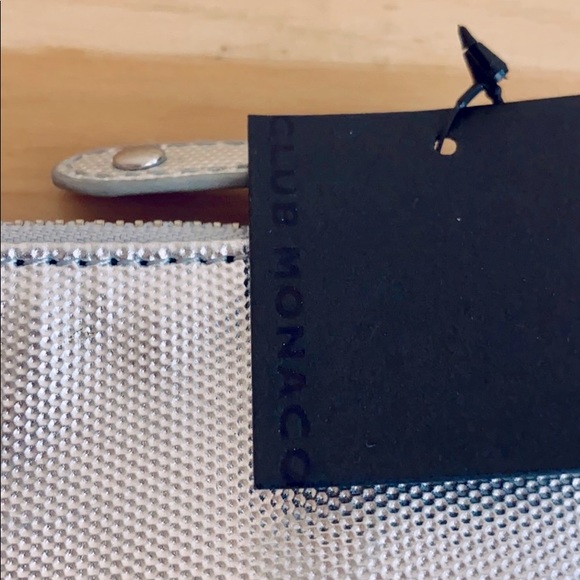 Club Monaco small pouch - Picture 2 of 2